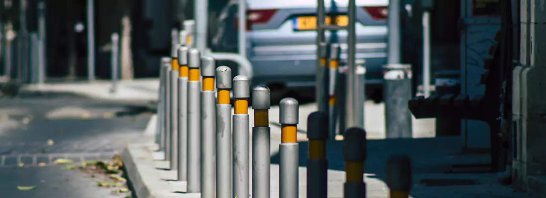 Safe and Convenient Retractable Barrier Column Systems for Properties in Westchase, FL